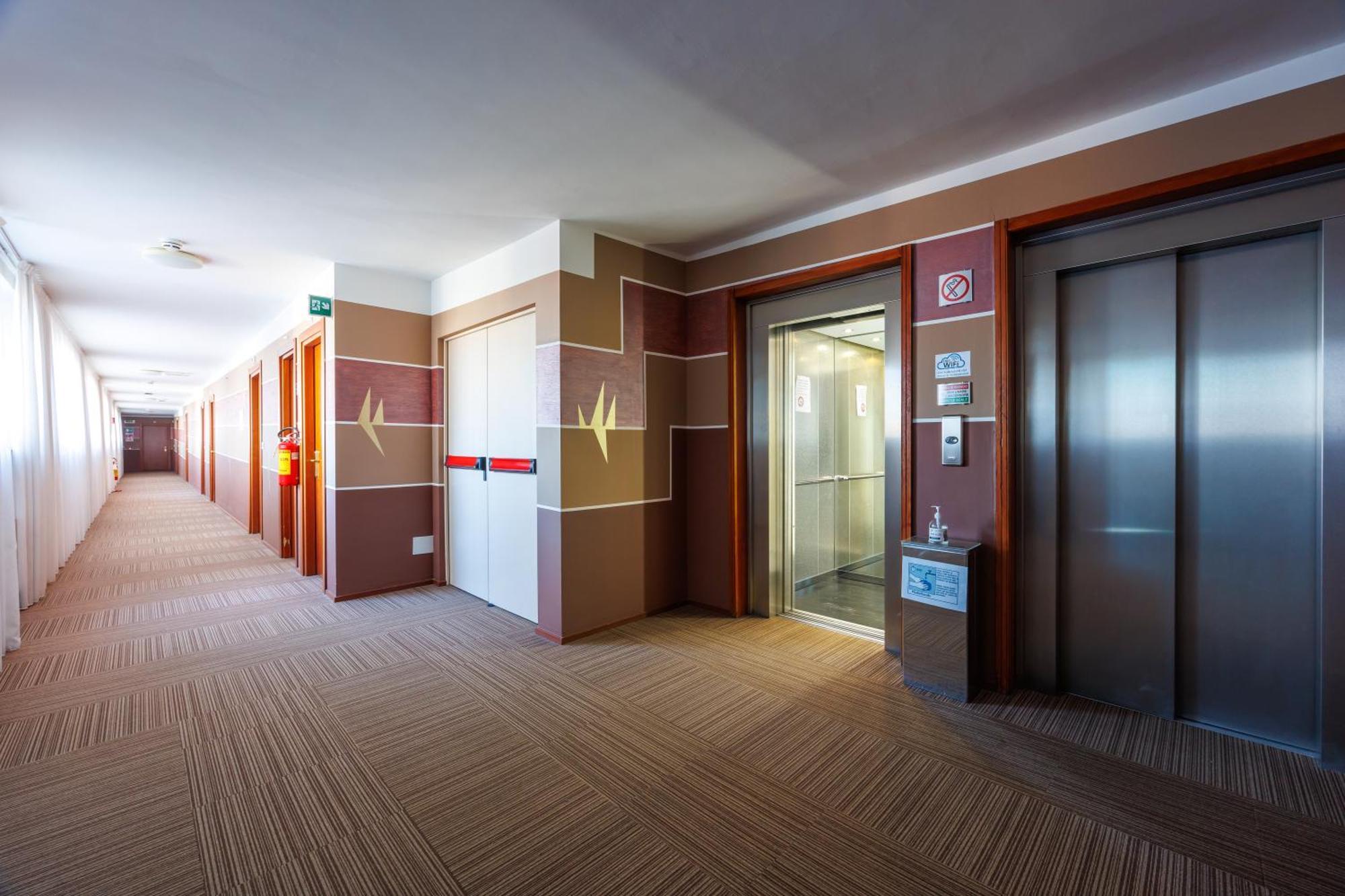 Residence Hotel Torino Uno מראה חיצוני תמונה